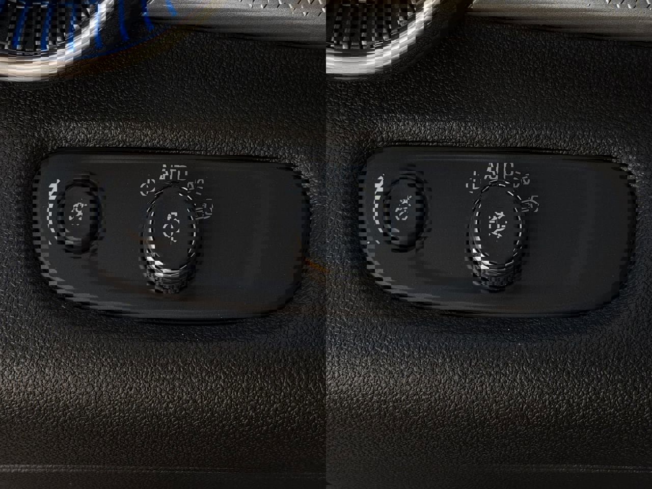 New 2026 Chevrolet Trax LT w/ Driver Confidence Package image 20