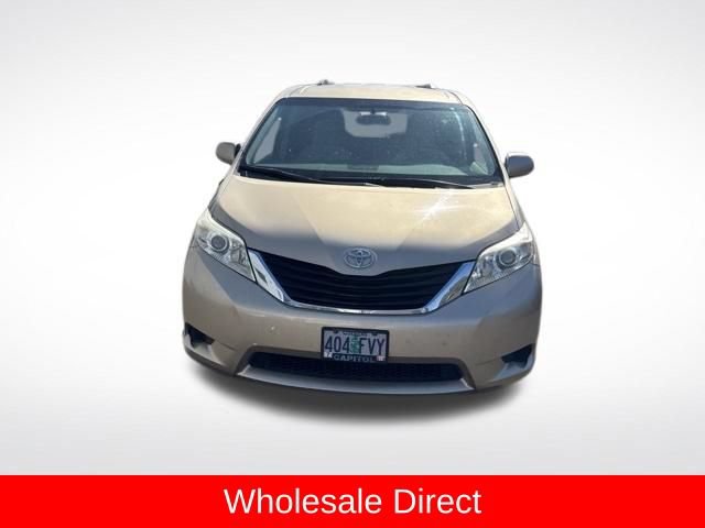 Used 2011 Toyota Sienna LE FWD image 6