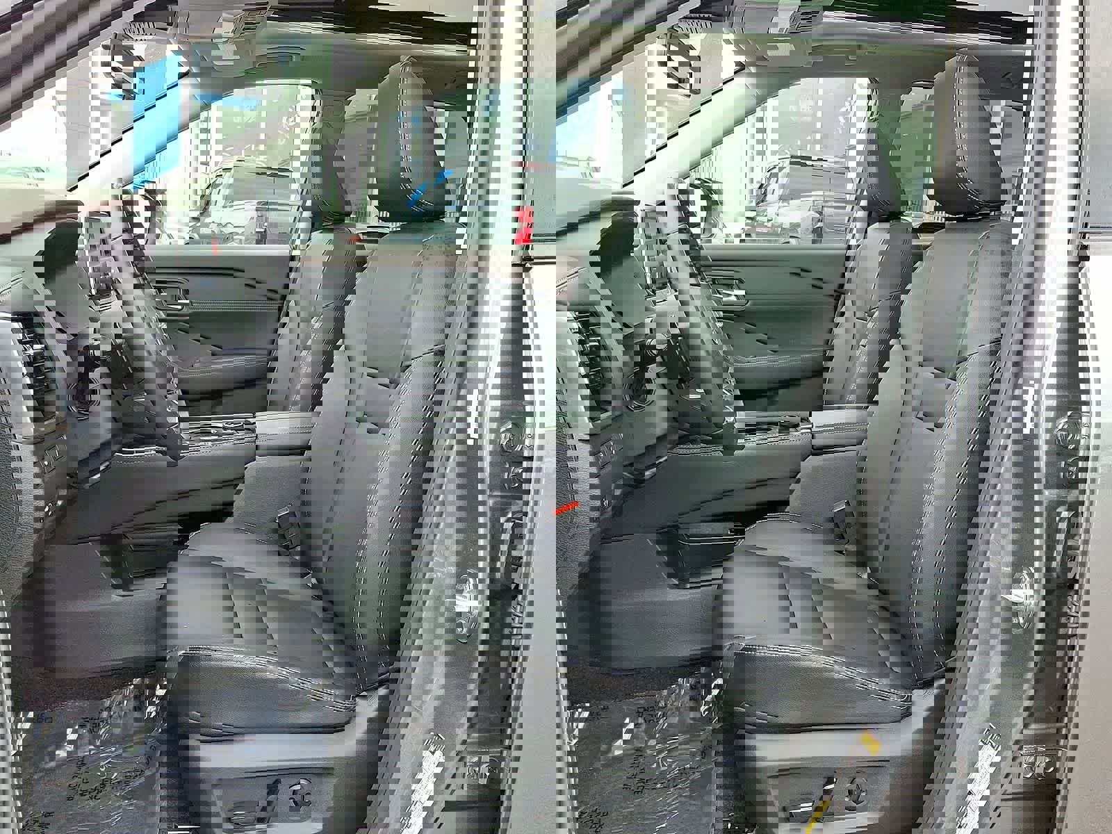 Used 2023 Nissan Rogue SL AWD/4WD image 25