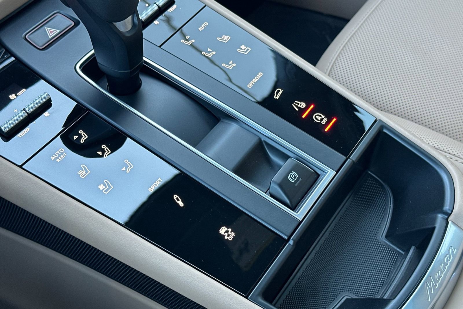 New 2026 Porsche Macan S AWD/4WD image 26