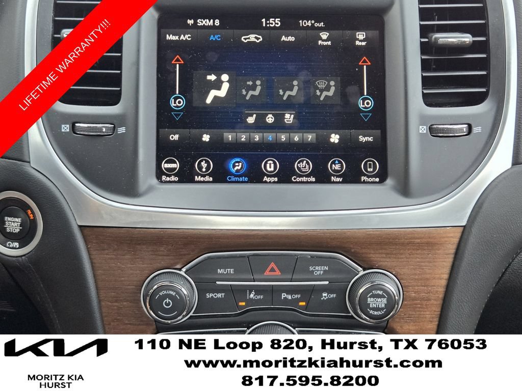Used 2018 Chrysler 300 C w/ Sun, Sound & Nav Package RWD image 20