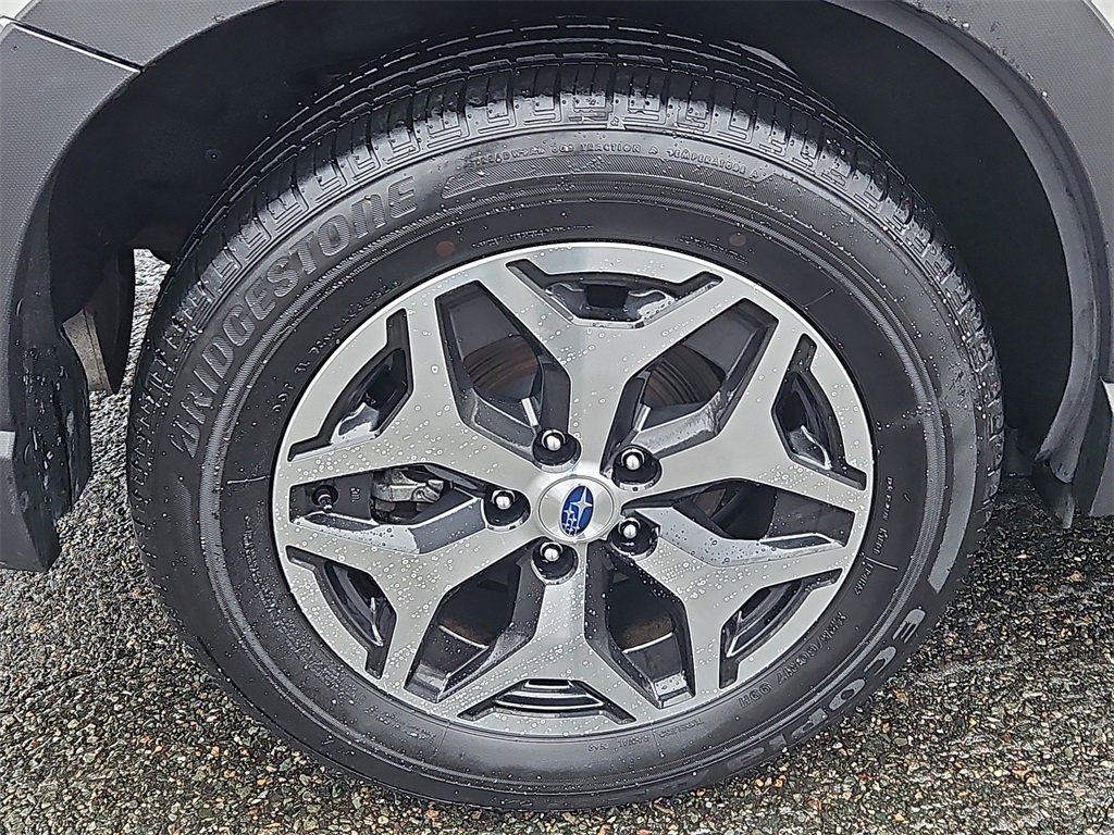 Used 2023 Subaru Forester Premium image 9