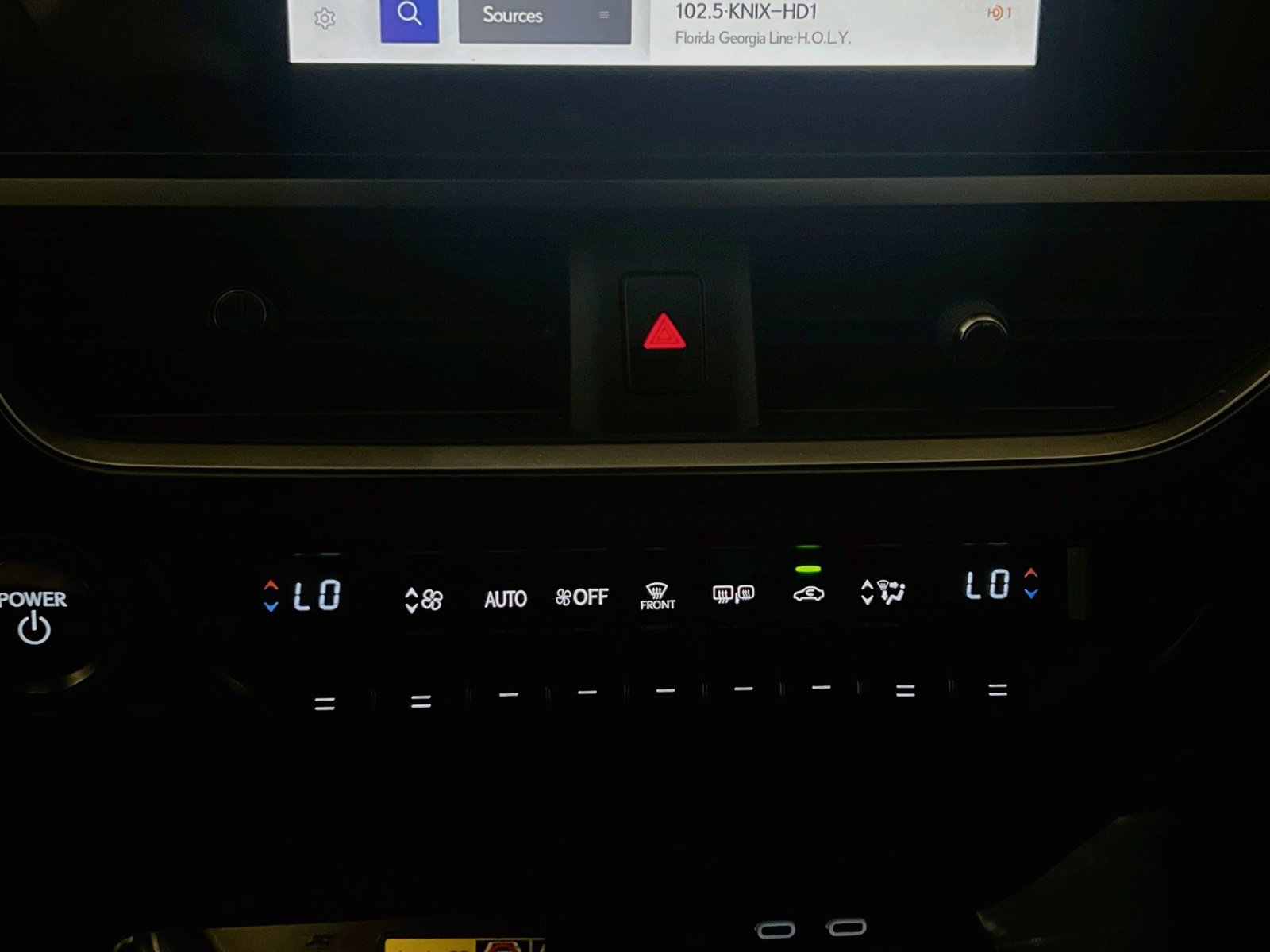Used 2023 Lexus UX 250h AWD image 11