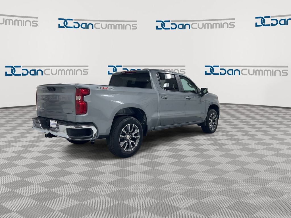 Used 2025 Chevrolet Silverado 1500 LT AWD/4WD image 8