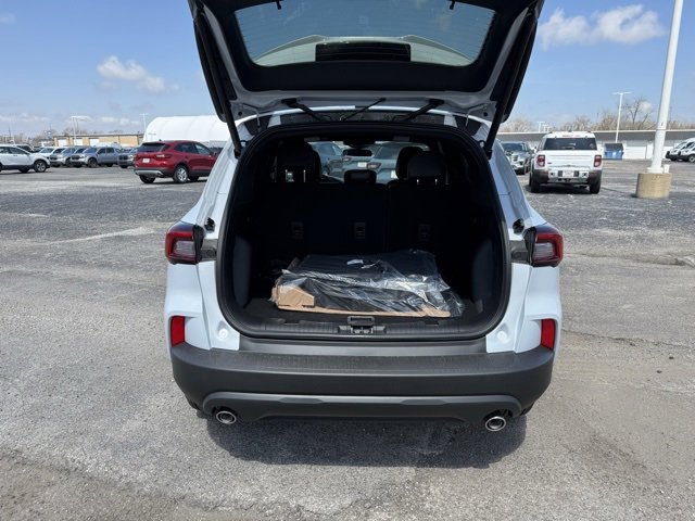 New 2025 Ford Escape ST-Line w/ Equipment Group 301A image 8