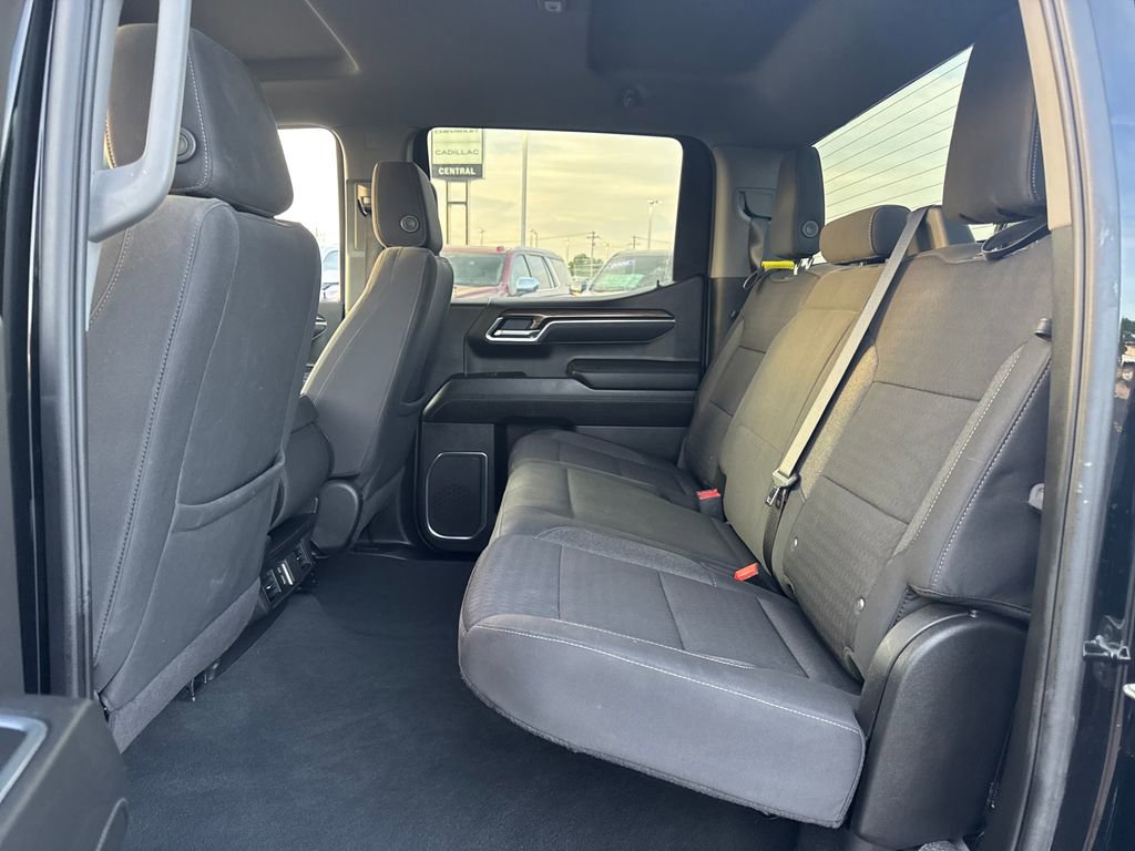 Used 2025 Chevrolet Silverado 1500 LT image 16