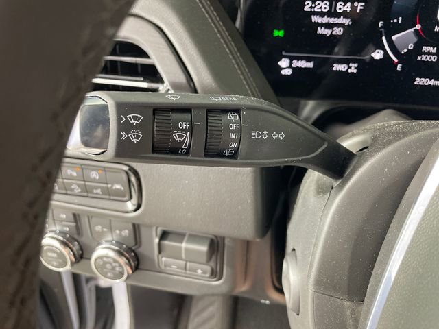 Used 2026 GMC Yukon Denali w/ Denali Reserve Package AWD/4WD image 13