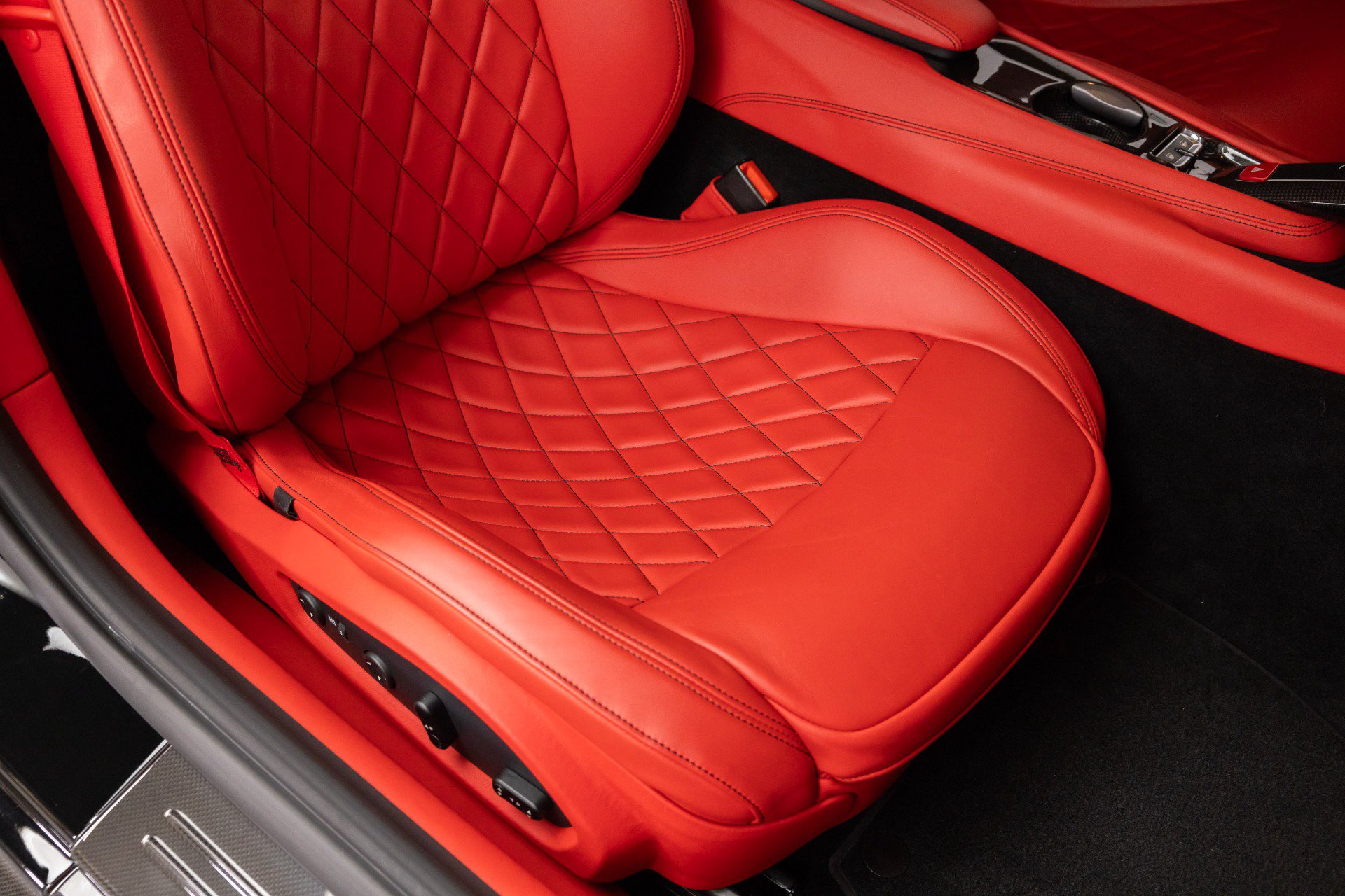 Certified 2014 Ferrari F12 Berlinetta RWD image 68