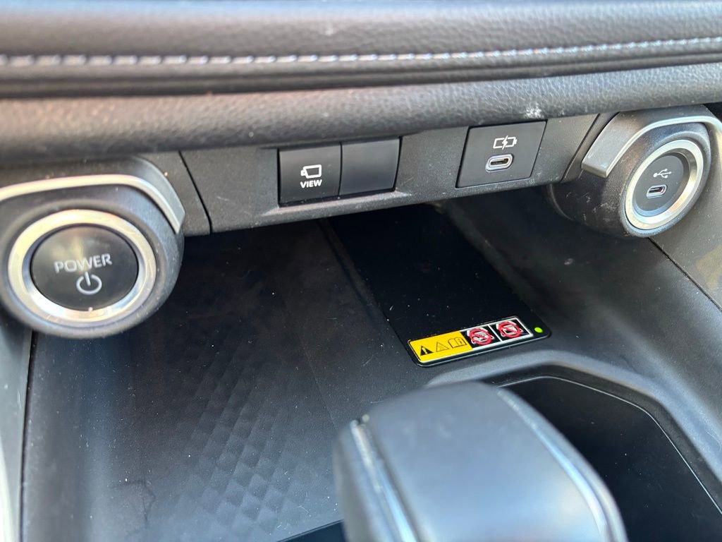 Used 2024 Toyota Grand Highlander Limited image 10