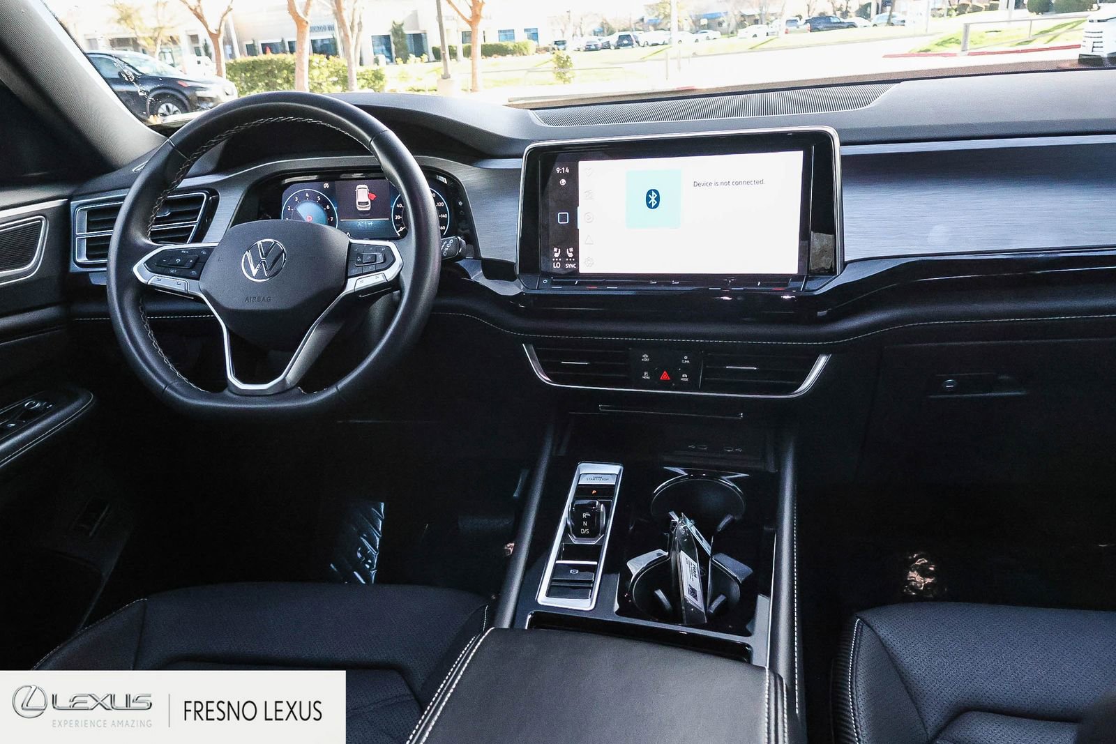 Used 2024 Volkswagen Atlas Cross Sport SE image 14