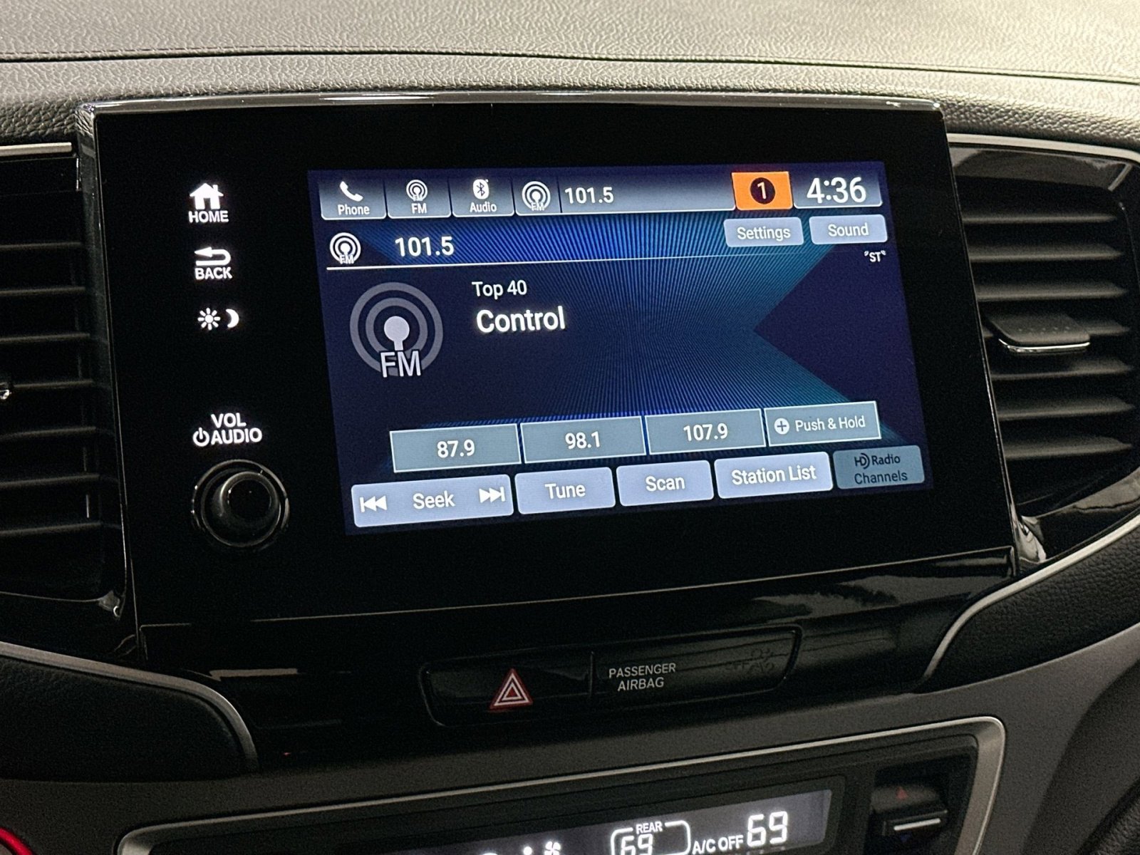 Used 2022 Honda Pilot EX-L image 25