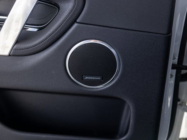 Used 2020 Land Rover Discovery Sport S image 38