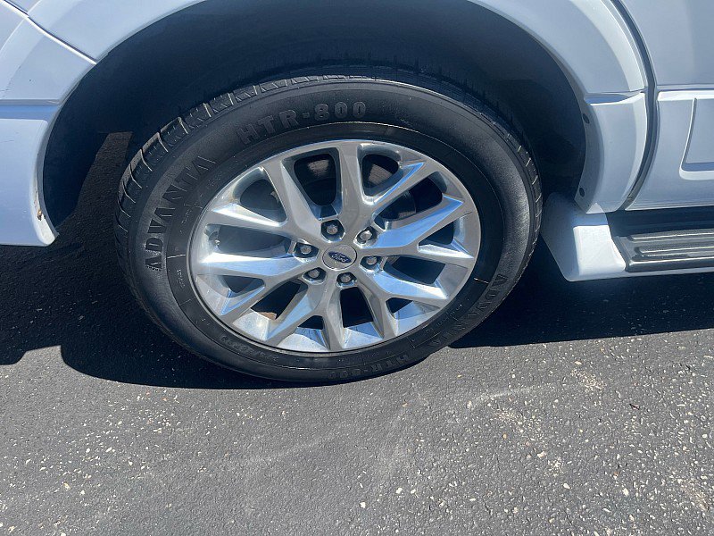 Used 2017 Ford Expedition Limited AWD/4WD image 11