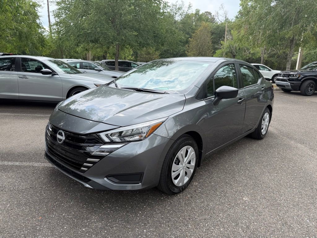Used 2025 Nissan Versa S w/ Trunk Package FWD image 3