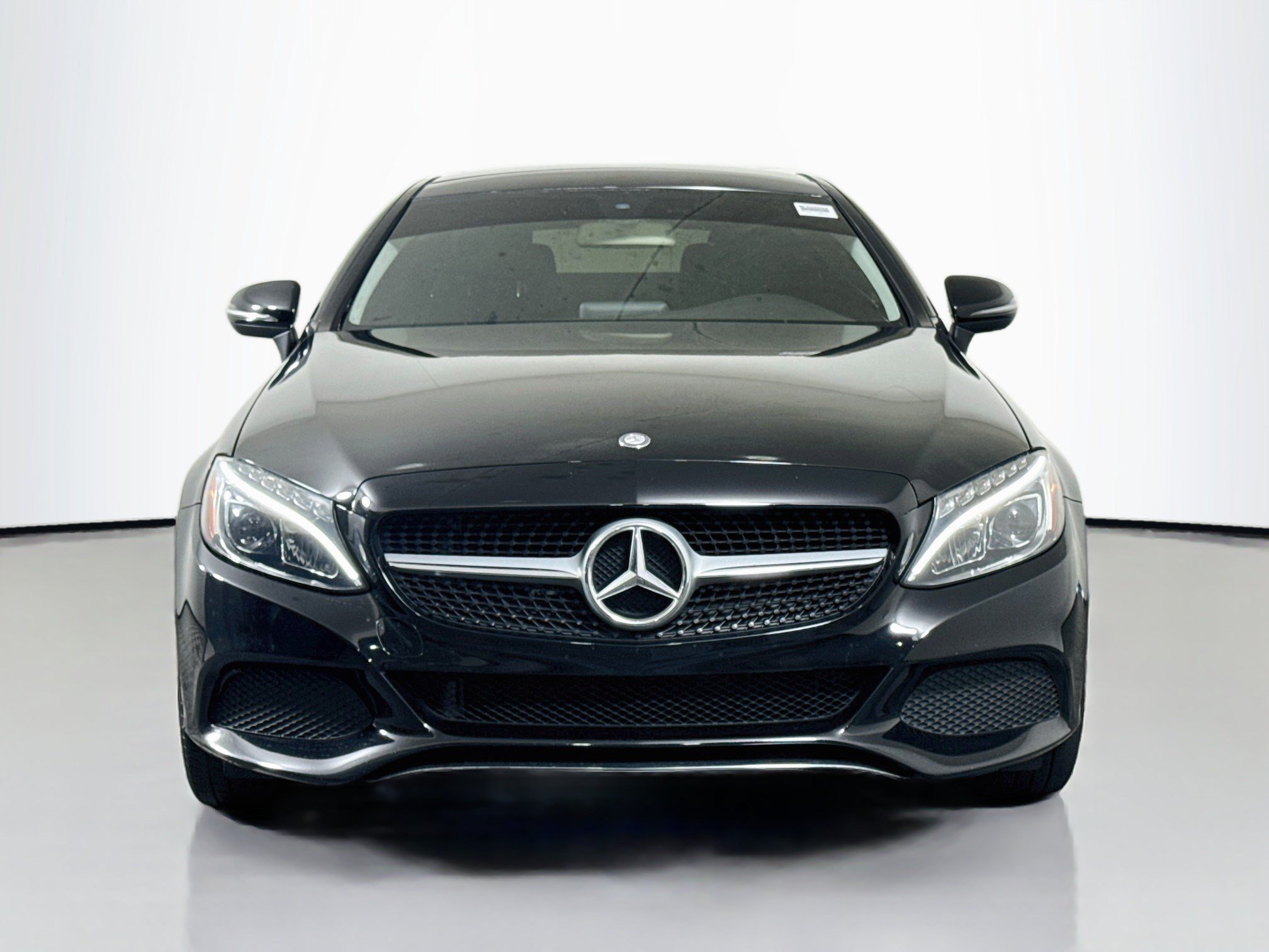 Used 2017 Mercedes-Benz C 300 Coupe image 2
