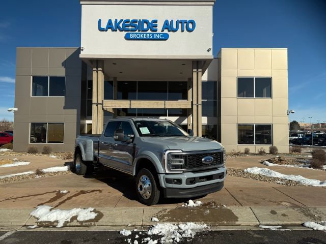 Used 2026 Ford F450 Platinum image 1