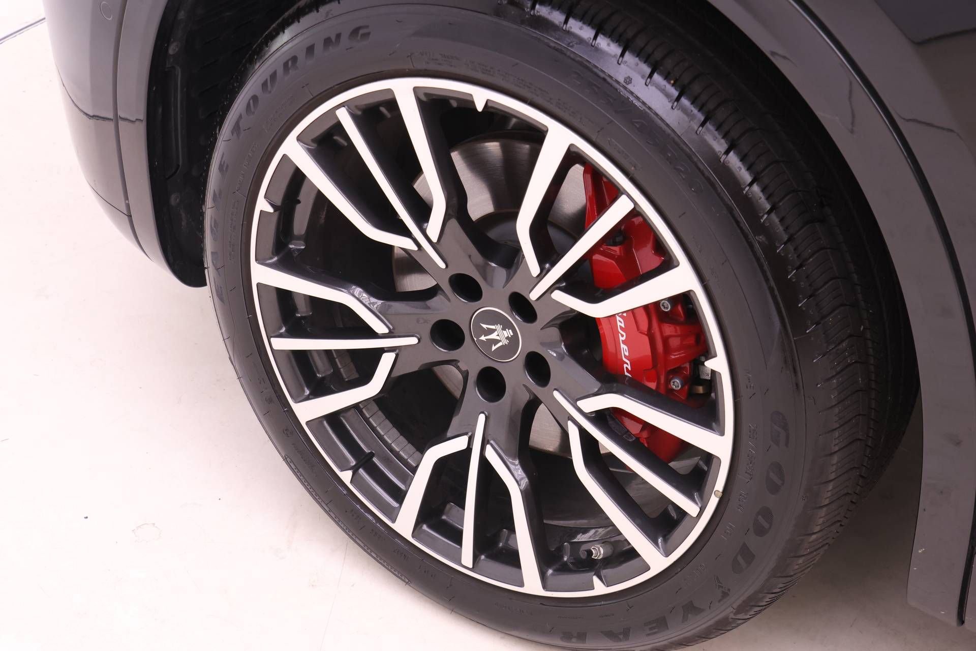 New 2025 Maserati Grecale Modena AWD/4WD image 21