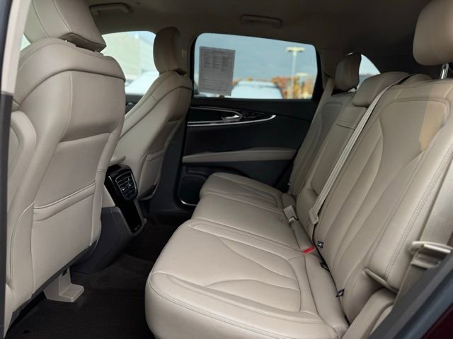 Certified 2023 Lincoln Nautilus AWD w/ Premium Package image 20