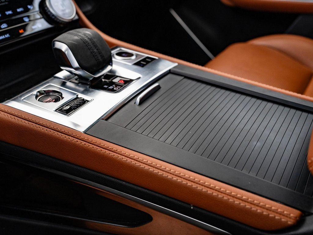 Certified 2024 Jaguar F-PACE R-Dynamic S image 36