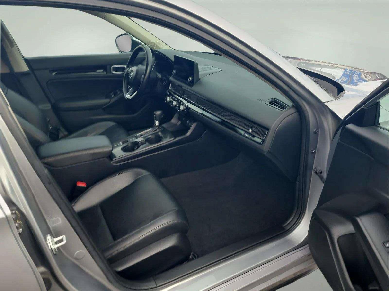 Used 2024 Honda Civic EX-L image 23