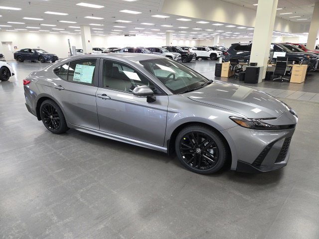 New 2027 Toyota Camry SE FWD image 6