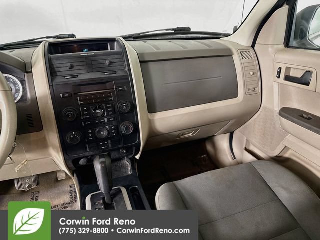 Used 2010 Ford Escape XLS AWD/4WD image 20