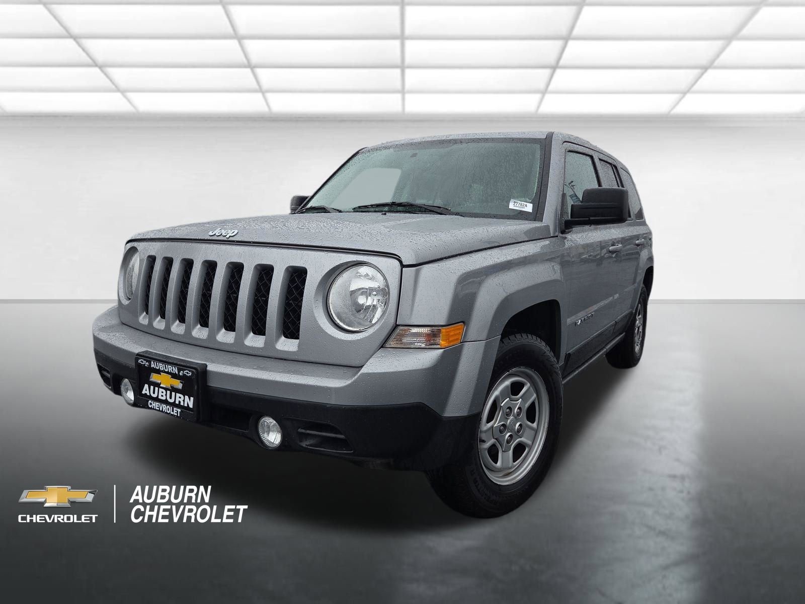 Used 2017 Jeep Patriot Sport w/ Power Value Group FWD image 7