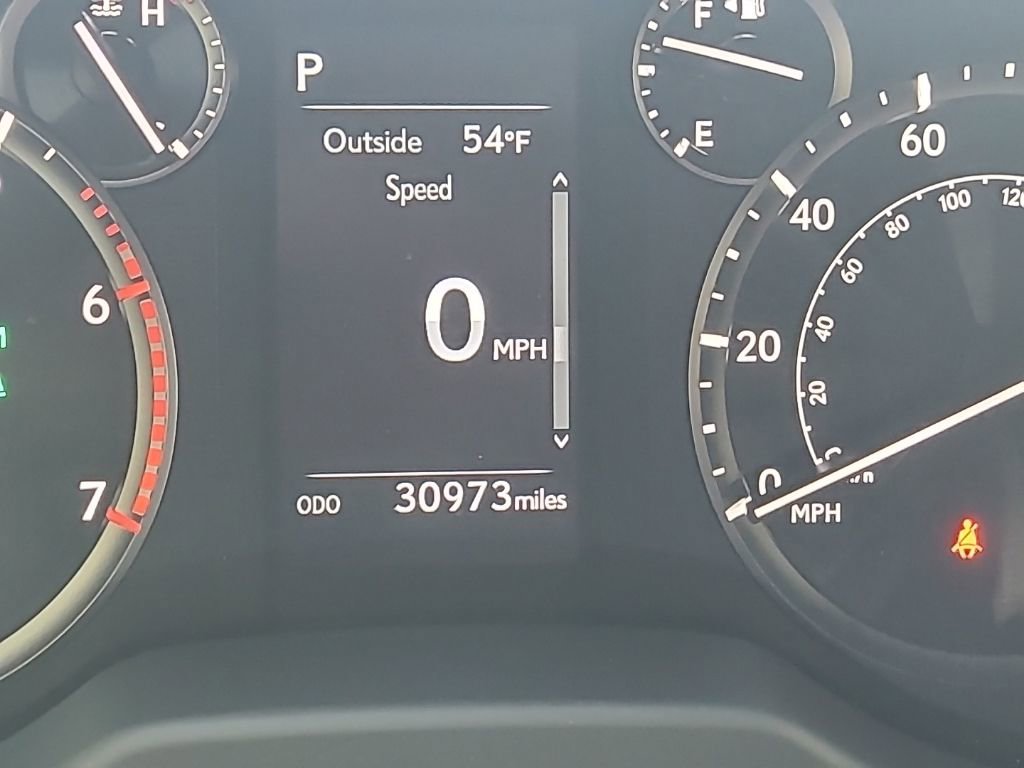 Used 2023 Lexus GX 460 Premium AWD/4WD image 7