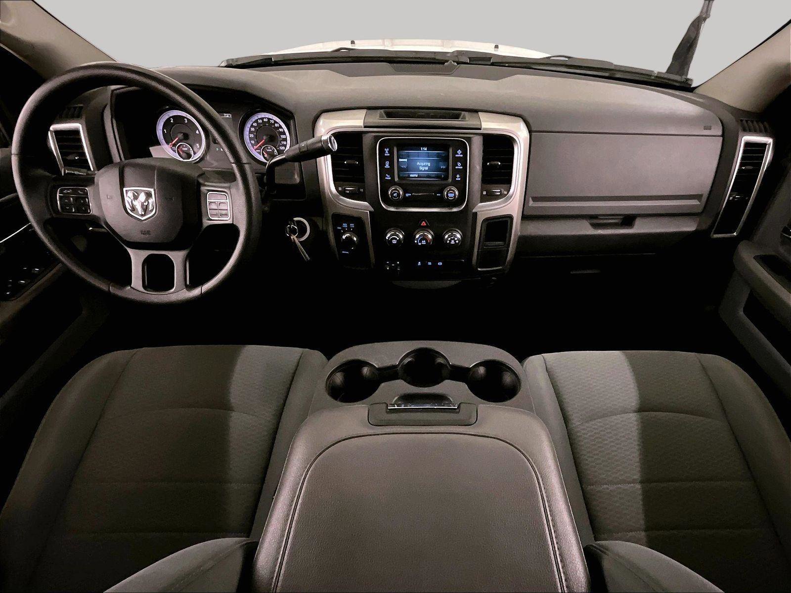 Used 2018 RAM 3500 SLT AWD/4WD image 14