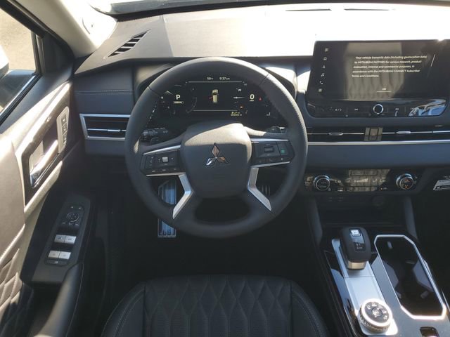 New 2026 Mitsubishi Outlander SEL FWD image 17