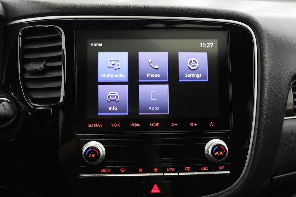 Used 2020 Mitsubishi Outlander LE AWD/4WD image 20