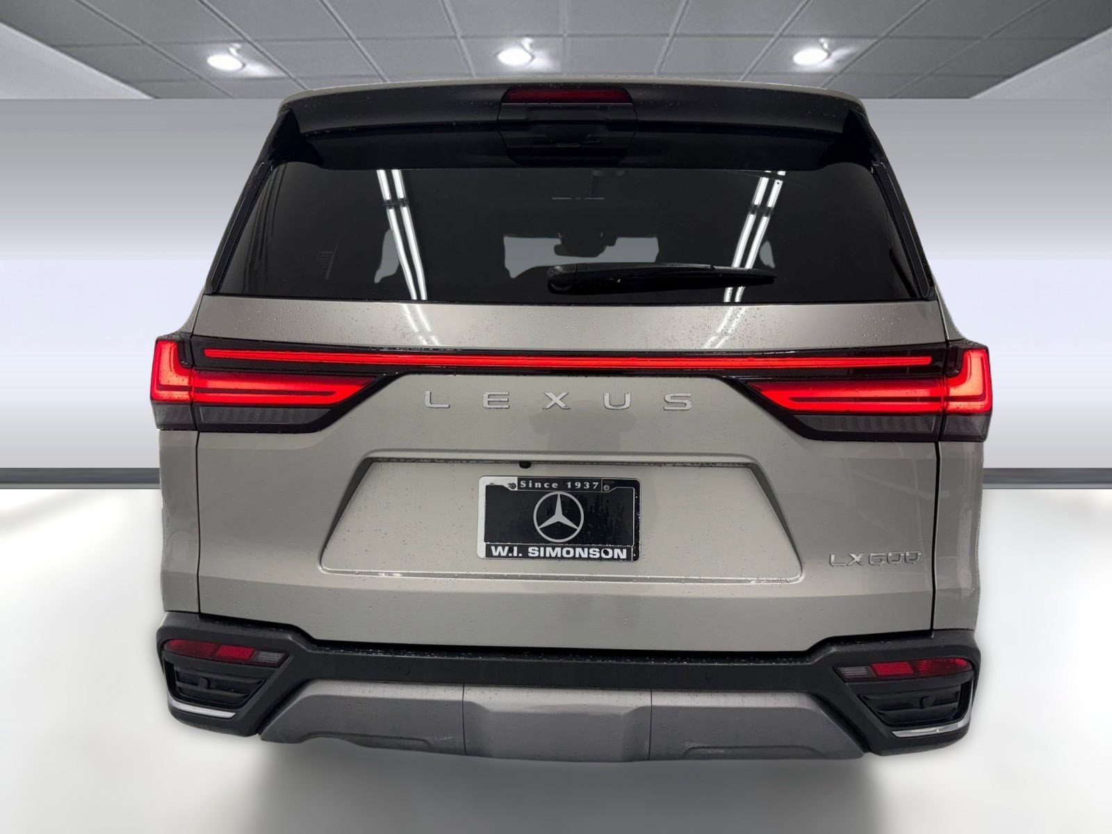Used 2022 Lexus LX 600 4WD w/ Ultra Luxury Package image 9