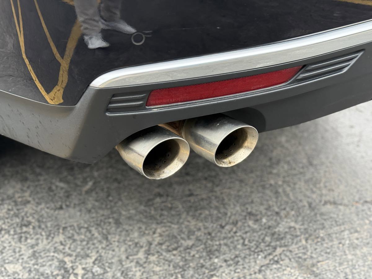 Used 2021 GMC Yukon XL Denali image 13