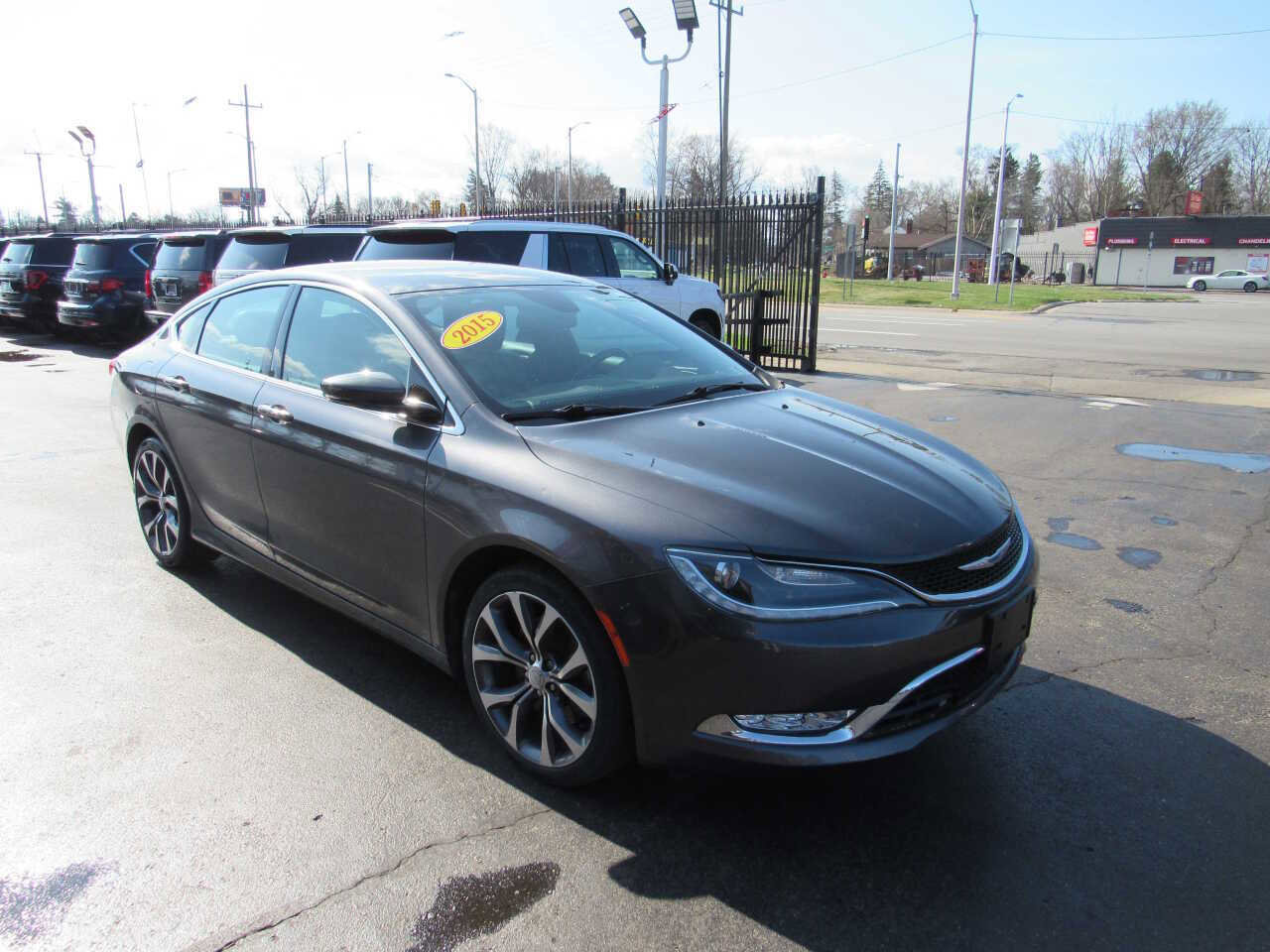 Used 2015 Chrysler 200 C w/ Navigation & Sound Group I image 3