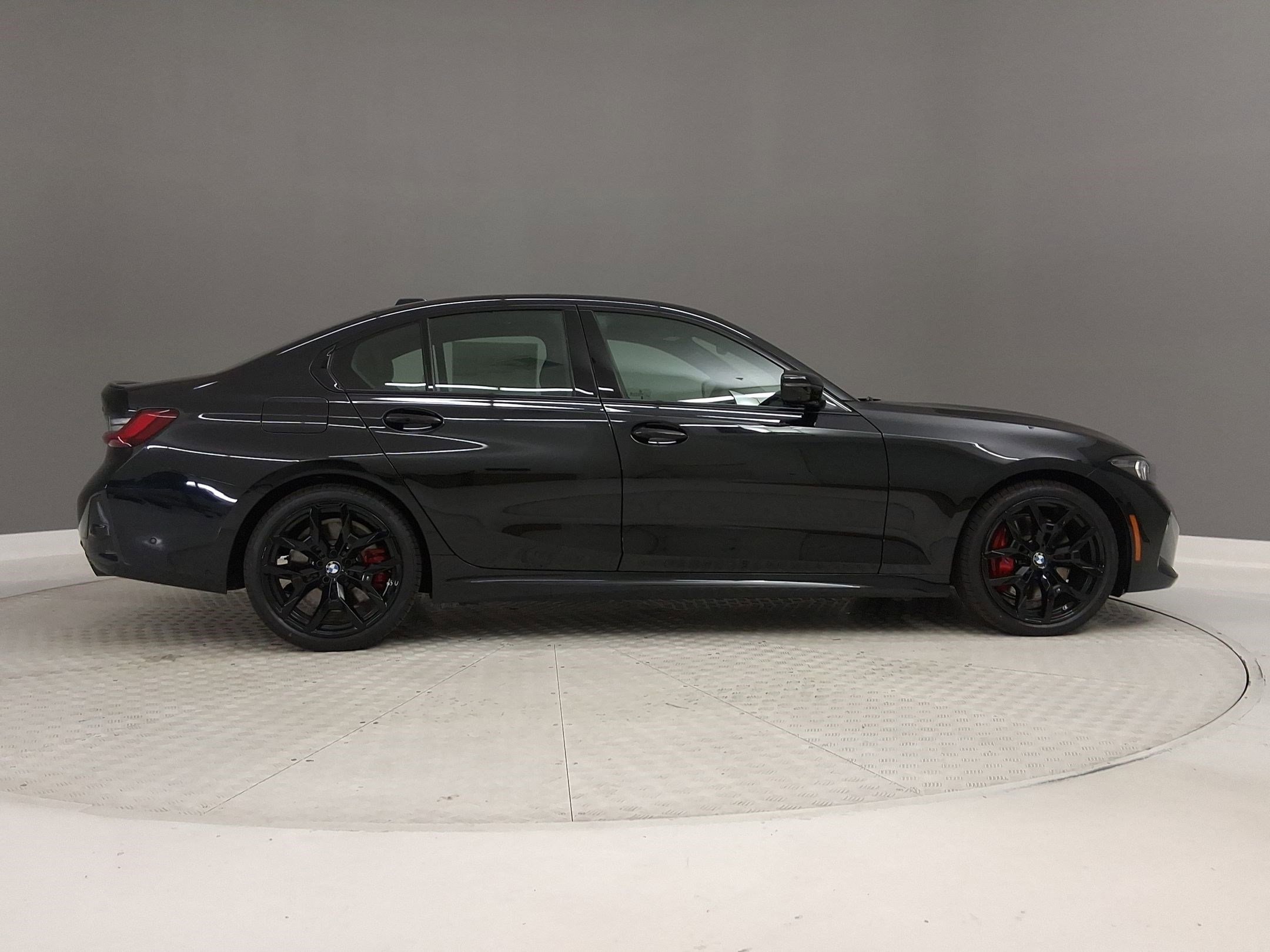 New 2026 BMW 330i Sedan w/ M Sport Package image 6