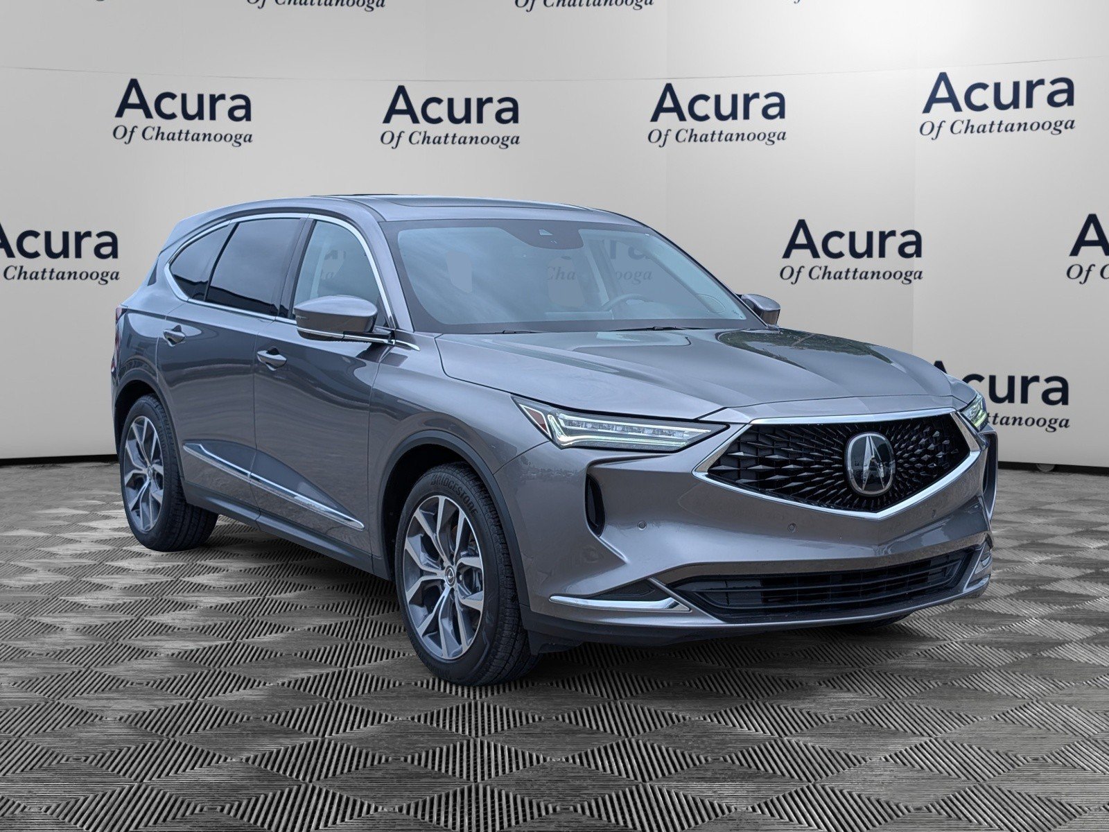Certified 2024 Acura MDX FWD w/ Technology Package image 2