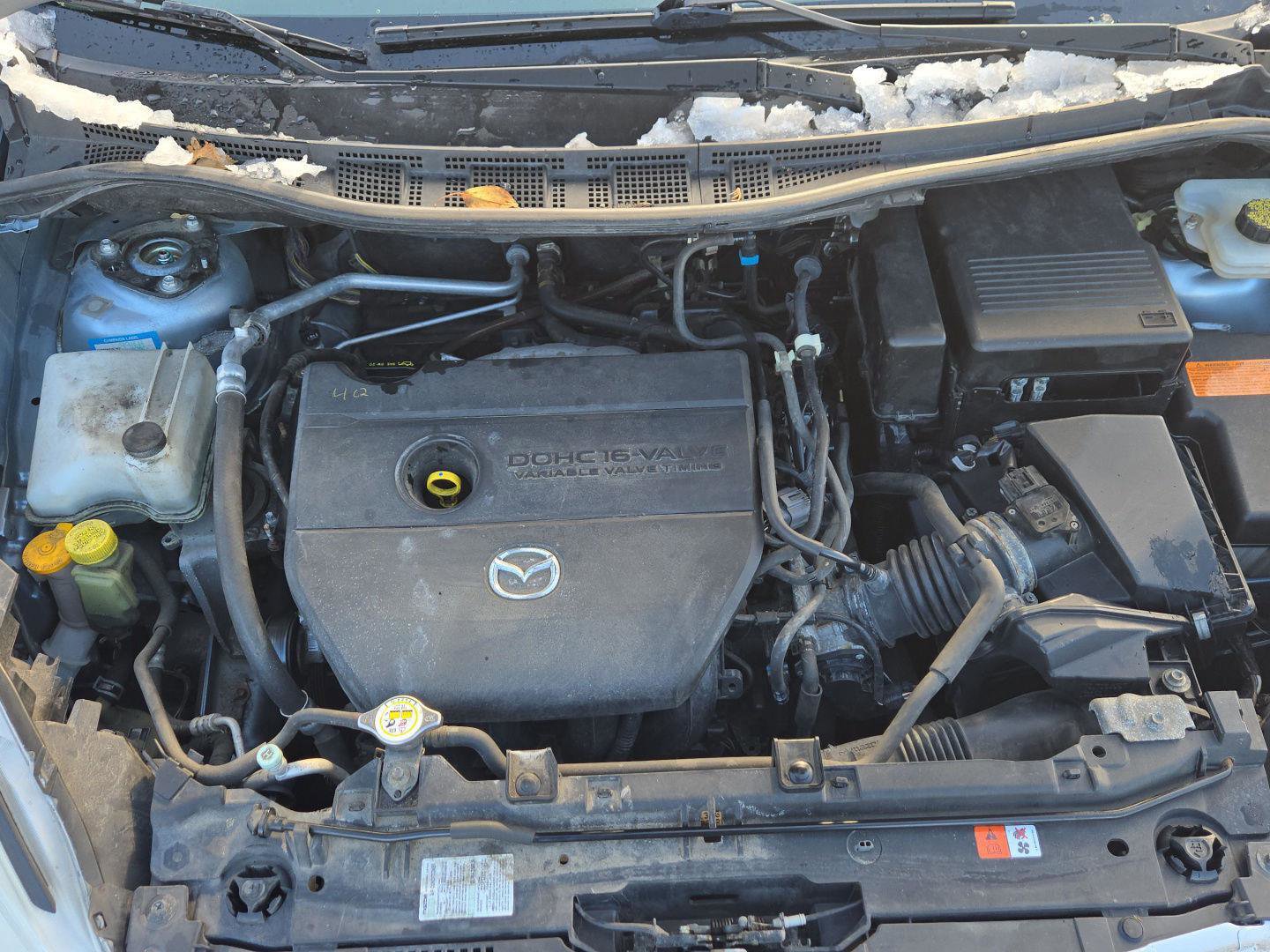 Used 2012 MAZDA MAZDA5 Touring w/ Moonroof & Audio Pkg image 26