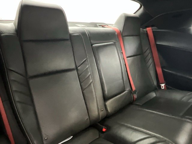 Used 2016 Dodge Challenger SRT Hellcat RWD image 6