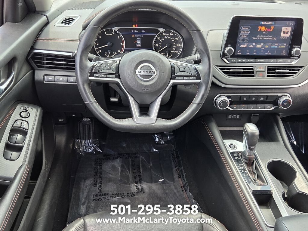 Used 2020 Nissan Altima 2.5 SR FWD image 11