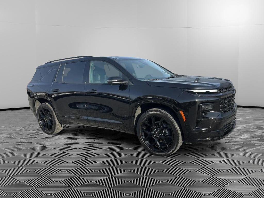 Used 2024 Chevrolet Traverse RS w/ LPO, Floor Liner Package image 2