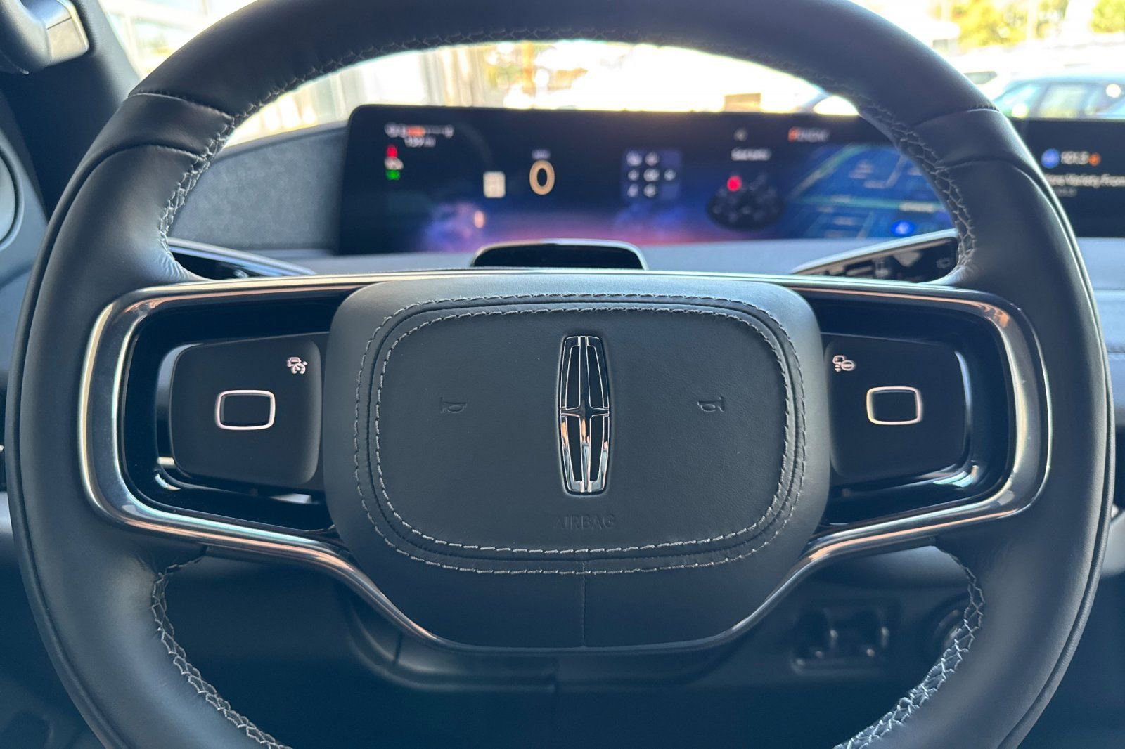 New 2025 Lincoln Navigator Reserve w/ Jet Appearance Package image 21