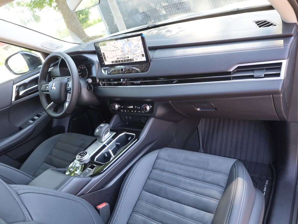 New 2025 Mitsubishi Outlander Trail Edition image 20