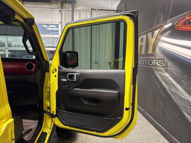 Used 2023 Jeep Gladiator Rubicon w/ LED Lighting Group image 27