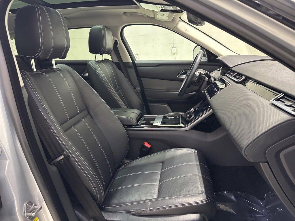 Used 2019 Land Rover Range Rover Velar S image 42