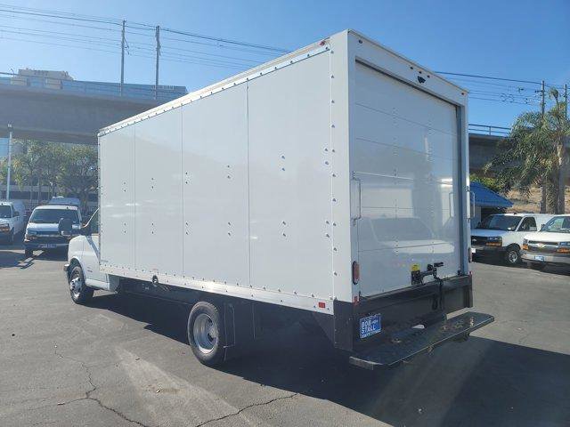 New 2024 Chevrolet Express 4500 Extended w/ Power Convenience Package RWD image 6