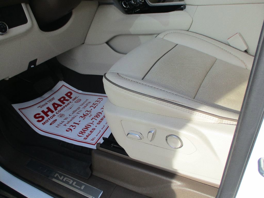 Used 2021 GMC Yukon XL Denali image 20