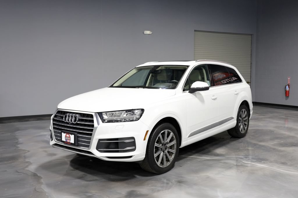 Used 2017 Audi Q7 3.0T Premium Plus AWD/4WD image 3