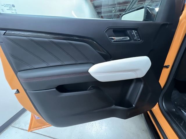 New 2025 GMC Canyon AT4 w/ AT4X Package image 23