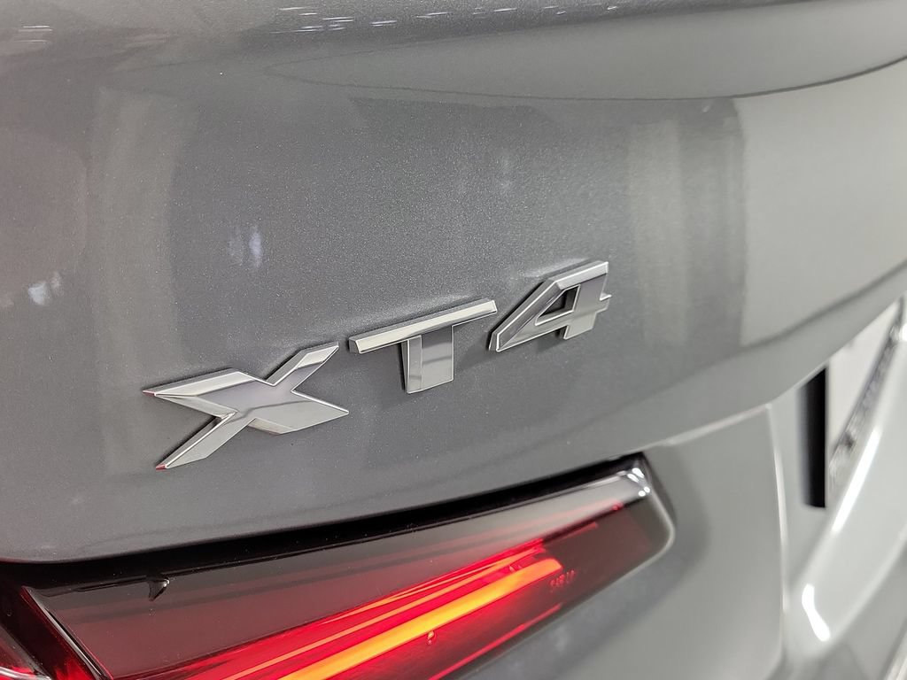 Certified 2025 Cadillac XT4 Premium Luxury FWD image 5