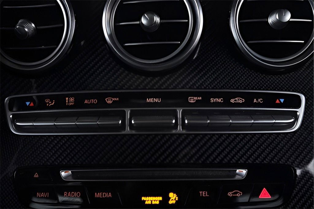 Used 2019 Mercedes-Benz GLC 43 AMG 4MATIC Coupe image 37